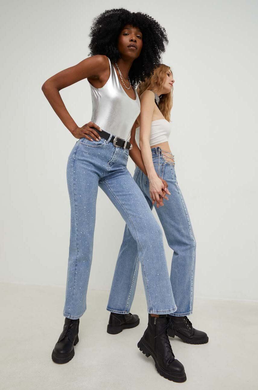 Answear Lab jeansi SISTERHOOD x colecția limitată SISTERHOOD femei high waist