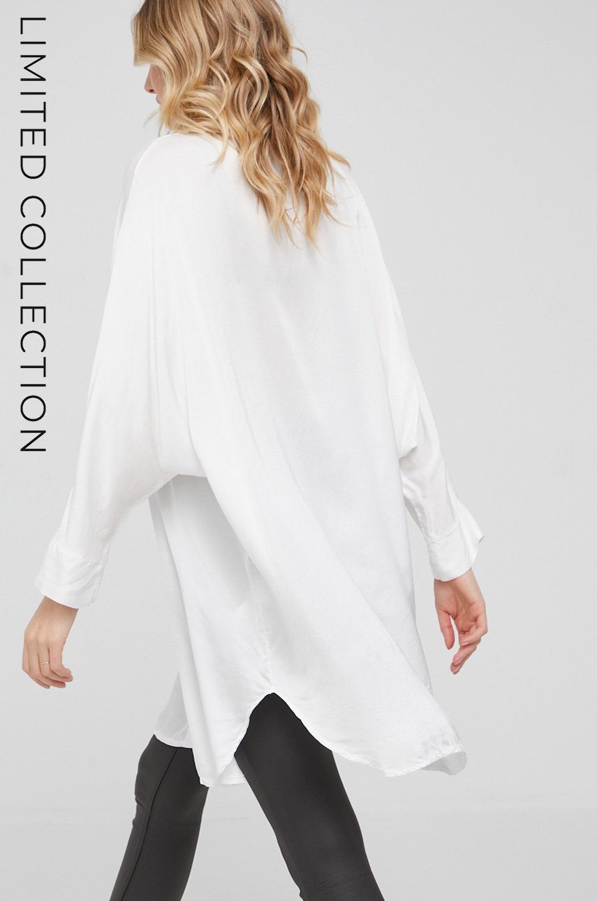 Camasa din bumbac Answear Lab X Colecție limitată No Shame No Fear femei, culoarea alb, cu guler clasic, relaxed
