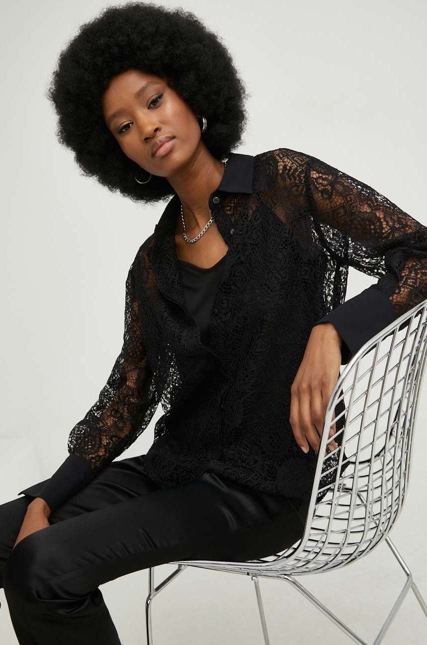 Answear Lab camasa x colecția limitată SISTERHOOD femei, culoarea negru, cu guler clasic, regular