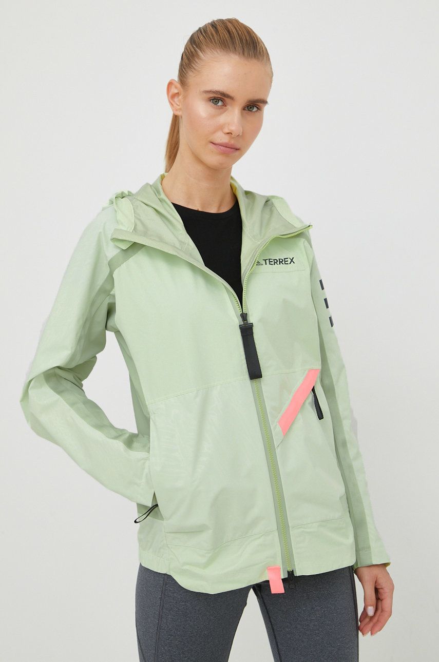 adidas TERREX geaca de ploaie Utilitas femei, culoarea verde, de iarna