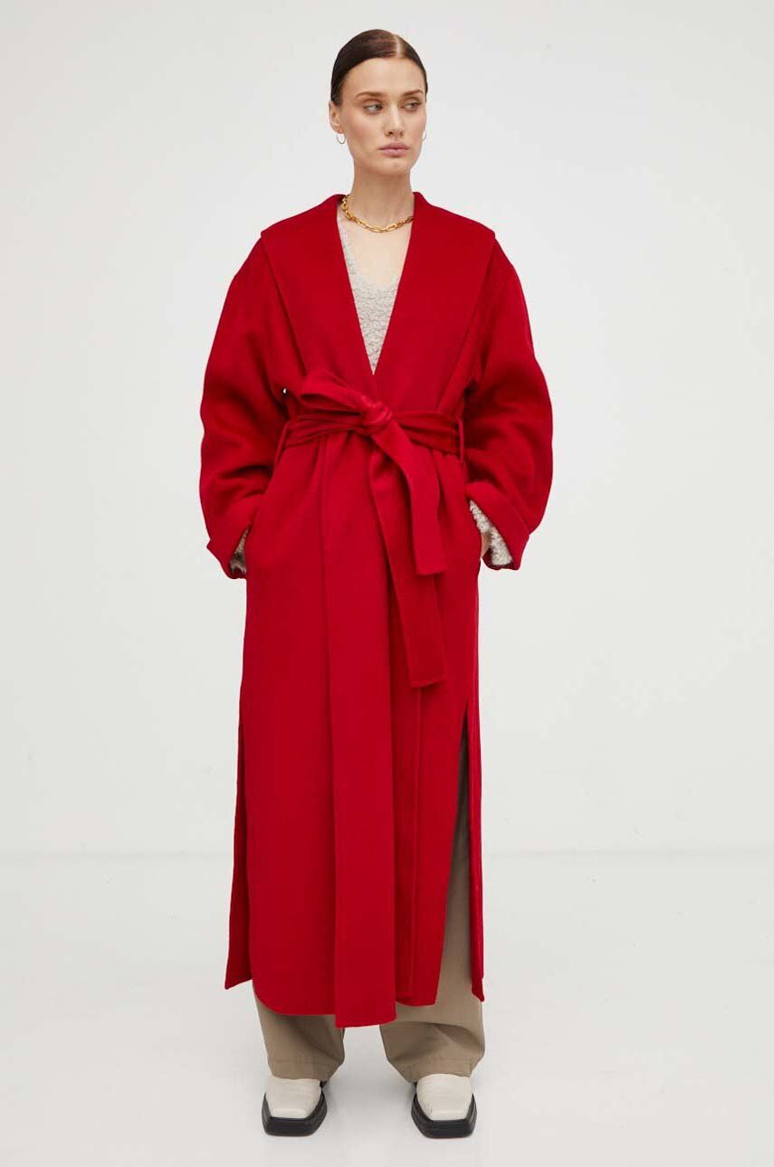 By Malene Birger palton de lana culoarea rosu, de tranzitie, desfacut