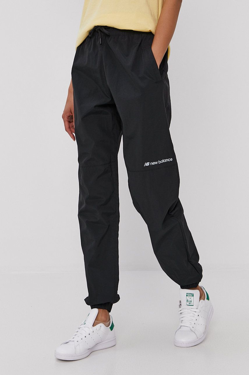 New Balance Pantaloni femei, culoarea negru, jogger, high waist