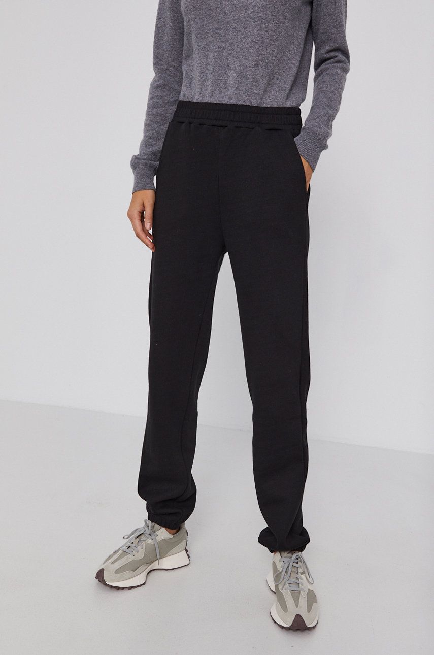 United Colors of Benetton Pantaloni femei, culoarea negru, material neted
