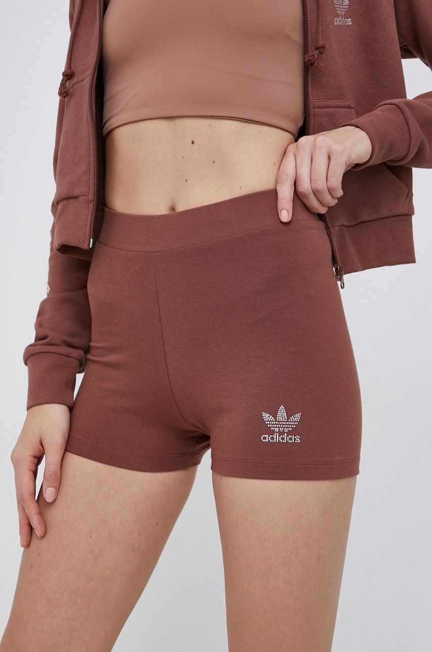 Adidas Originals Pantaloni scurți HF9204 femei, culoarea maro, cu imprimeu, high waist
