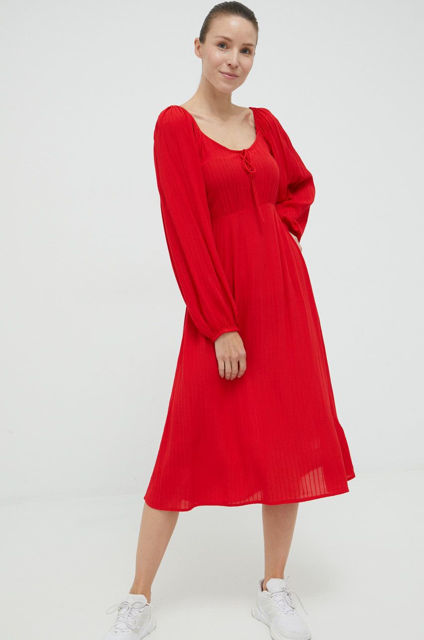 Billabong rochie culoarea rosu, mini, evazati